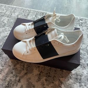 Valentino Garavani Rockstud Open Sneakers